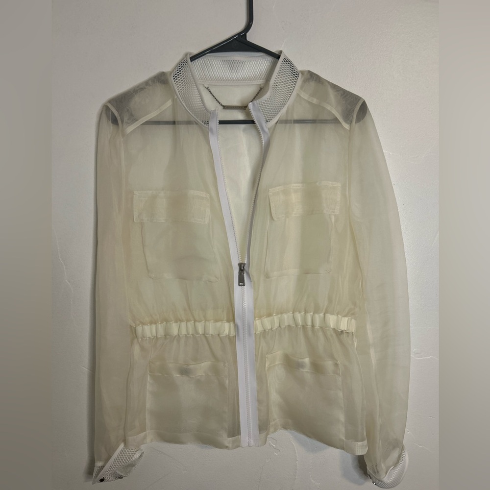 Elie Tahari white jacket